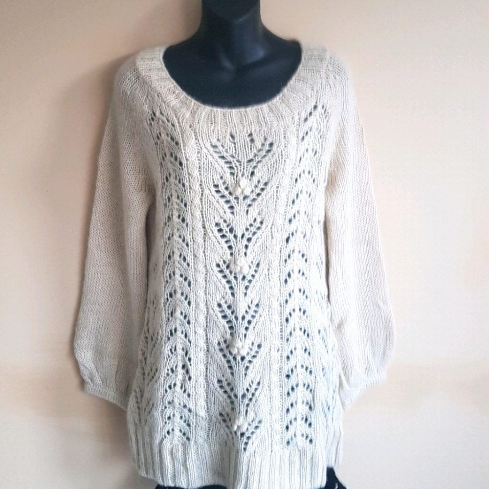 ❤H&M❤Beautiful Romantic Sweater